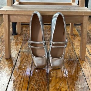 Urban Outfitters Ballet Flats